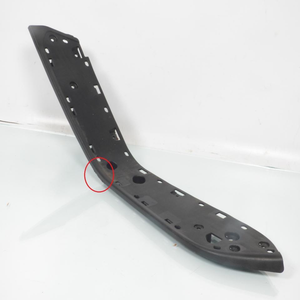 Marche pied pour Suzuki Burgman