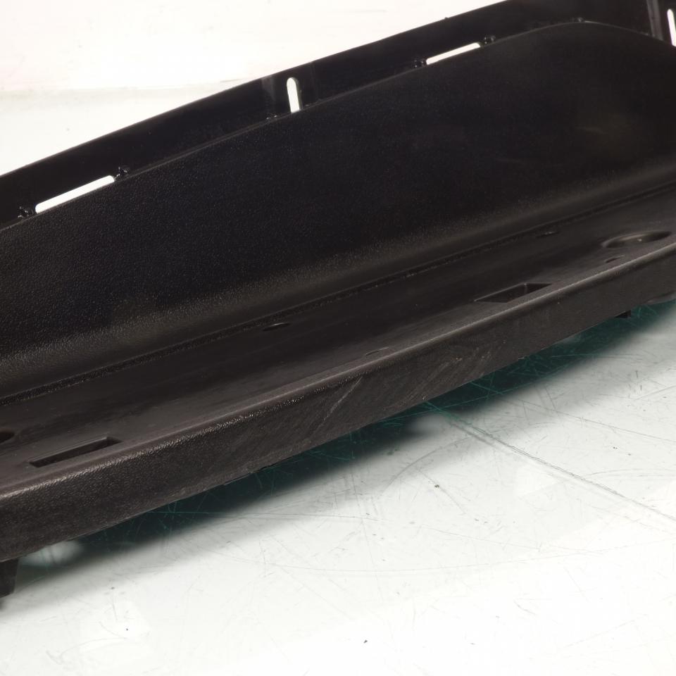 Marche pied gauche origine pour scooter Kymco 125 Downtown 2021 64330-ACD5-E000