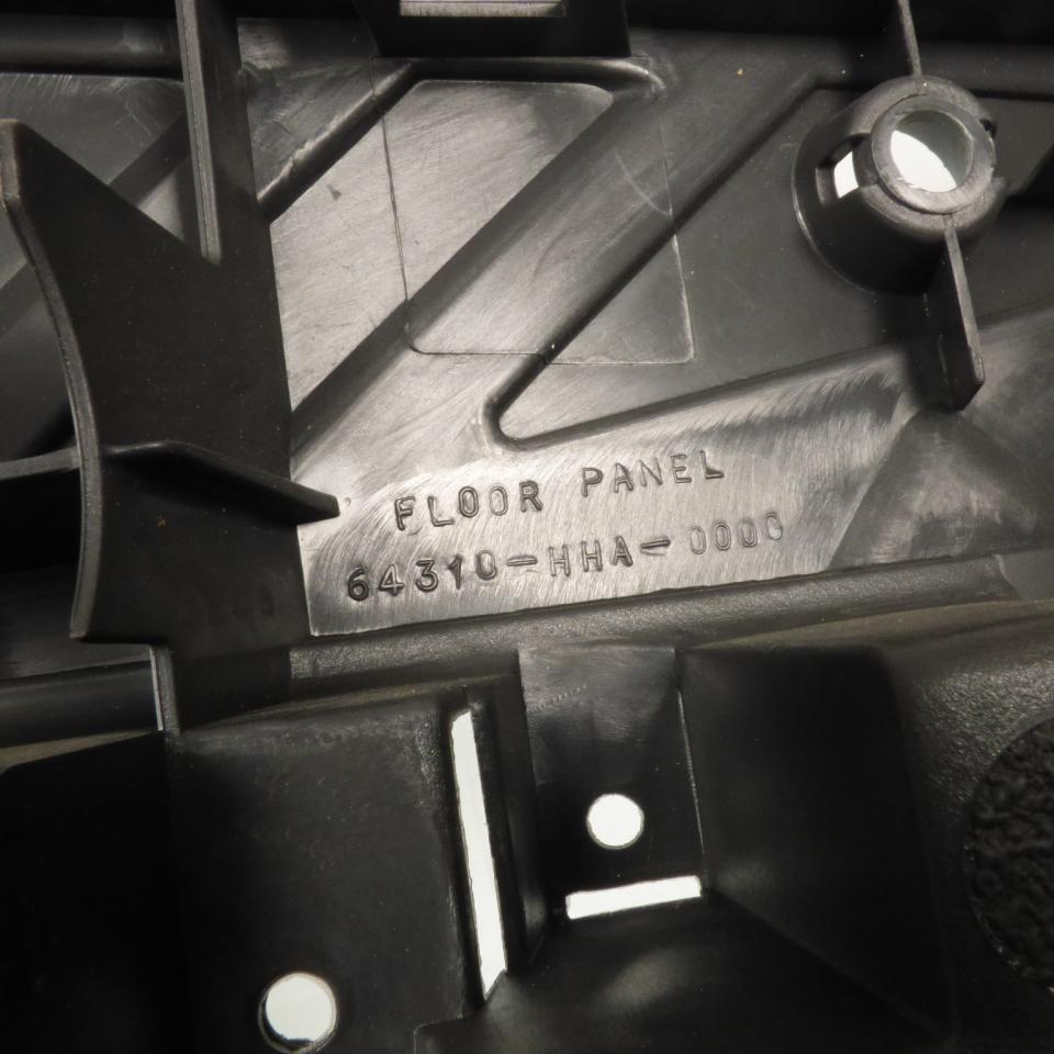 Marche pied origine pour scooter Sym 125 HD 2004 à 2007 64310-HHA-0000 Neuf