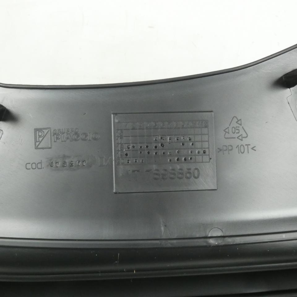 Paire Marche pied D&G pour scooter Piaggio 125 Beverly 673207 672624 1R000616