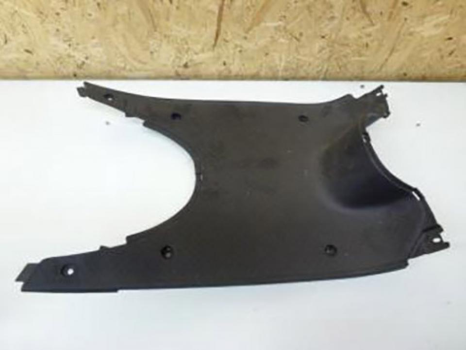 Marche pied origine pour Scooter Aprilia 50 Amico 1994 AP8230708 Neuf en destockage