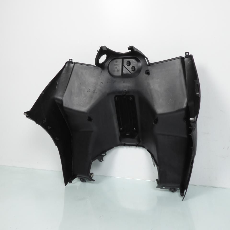 Tablier arrière origine pour scooter Gilera 500 Fuoco 2007 à 2014 654520000C