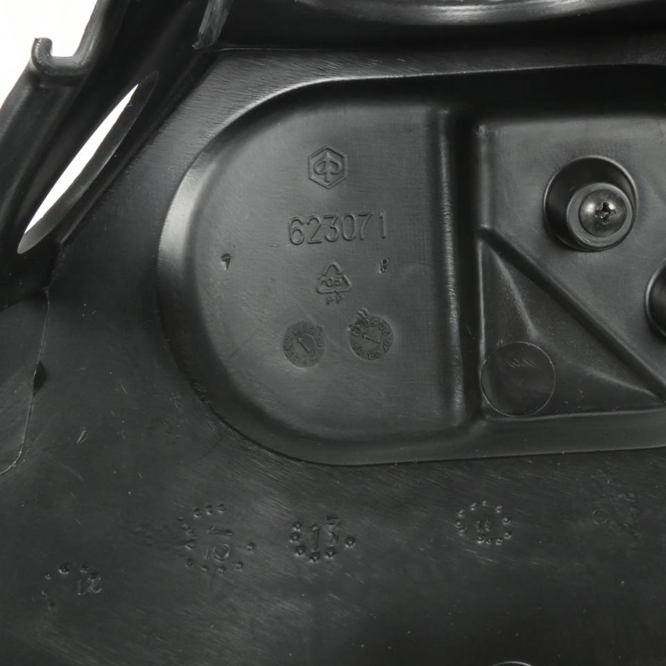 Tablier arrière pour scooter Piaggio 125 MP3 2006-09 653705000C 623071 Noir Neuf