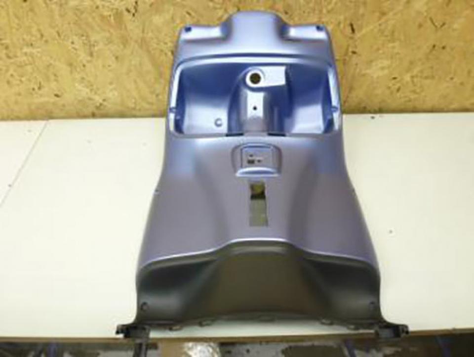 Tablier arrière origine pour Scooter Aprilia 50 Gulliver 1995 à 1998 AP8138609 Neuf