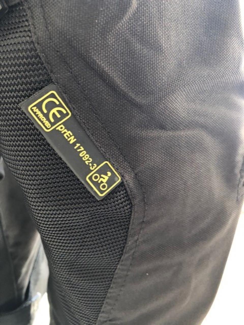 Blouson pour moto route Nexone Flavio taille XXL noir protection dorsale homologué CE