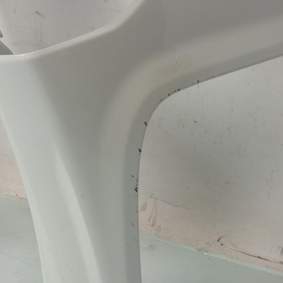 Spoiler tablier avant origine pour scooter Suzuki 125 Burgman 2014 à 2018 48111-12JA1