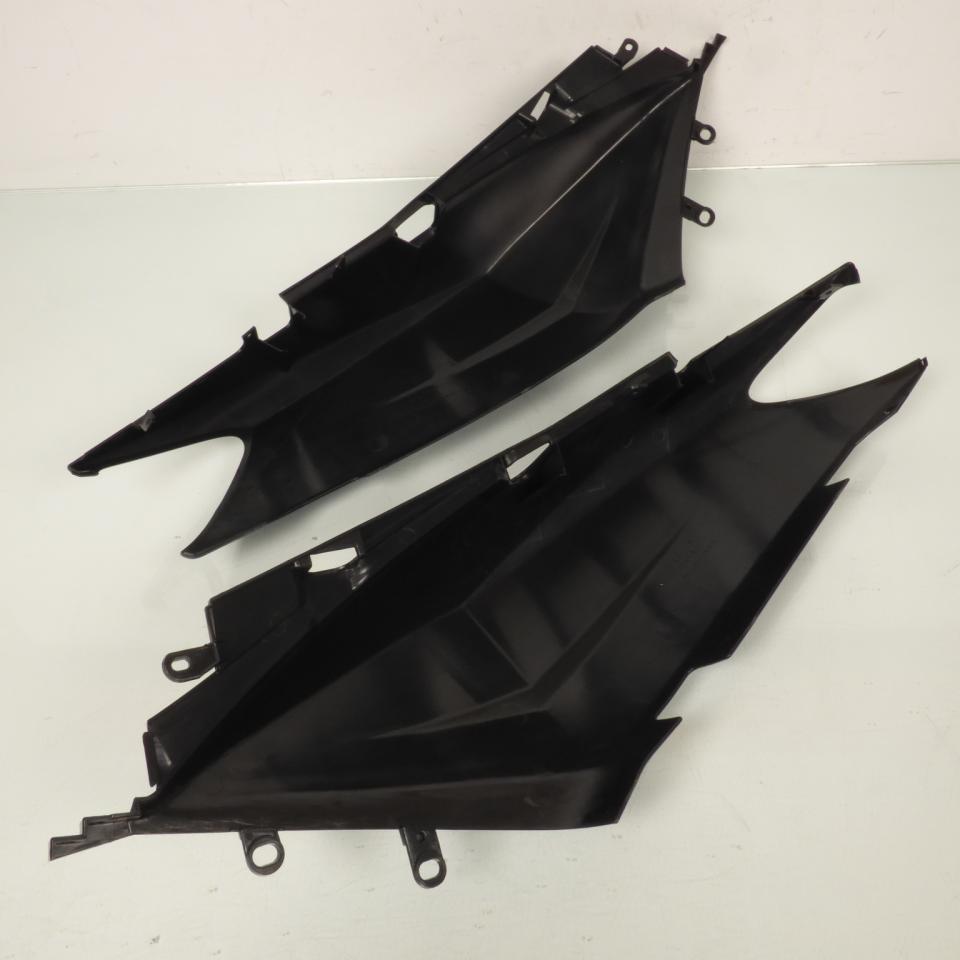 Coque arrière P2R pour scooter Yamaha 500 Tmax 2001 à 2007 / paire noir Neuf