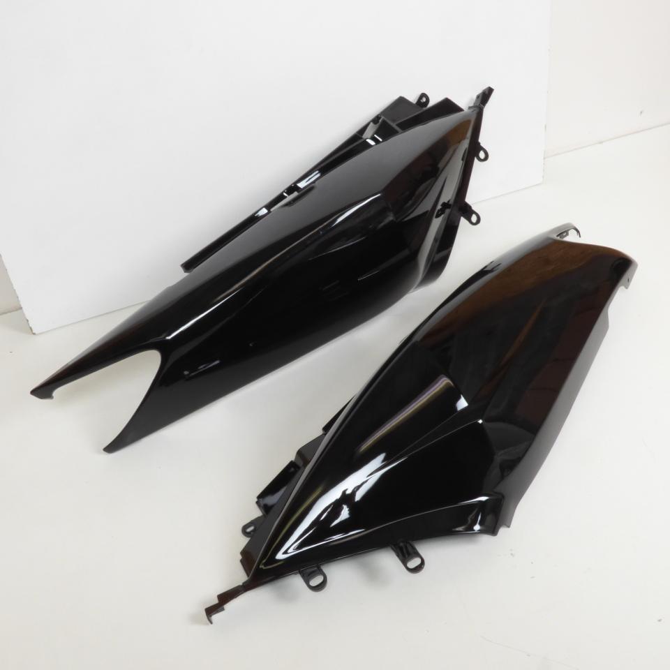 Coque arrière type origine pour scooter Yamaha 500 Tmax 2001-2007 noir brillant Neuf