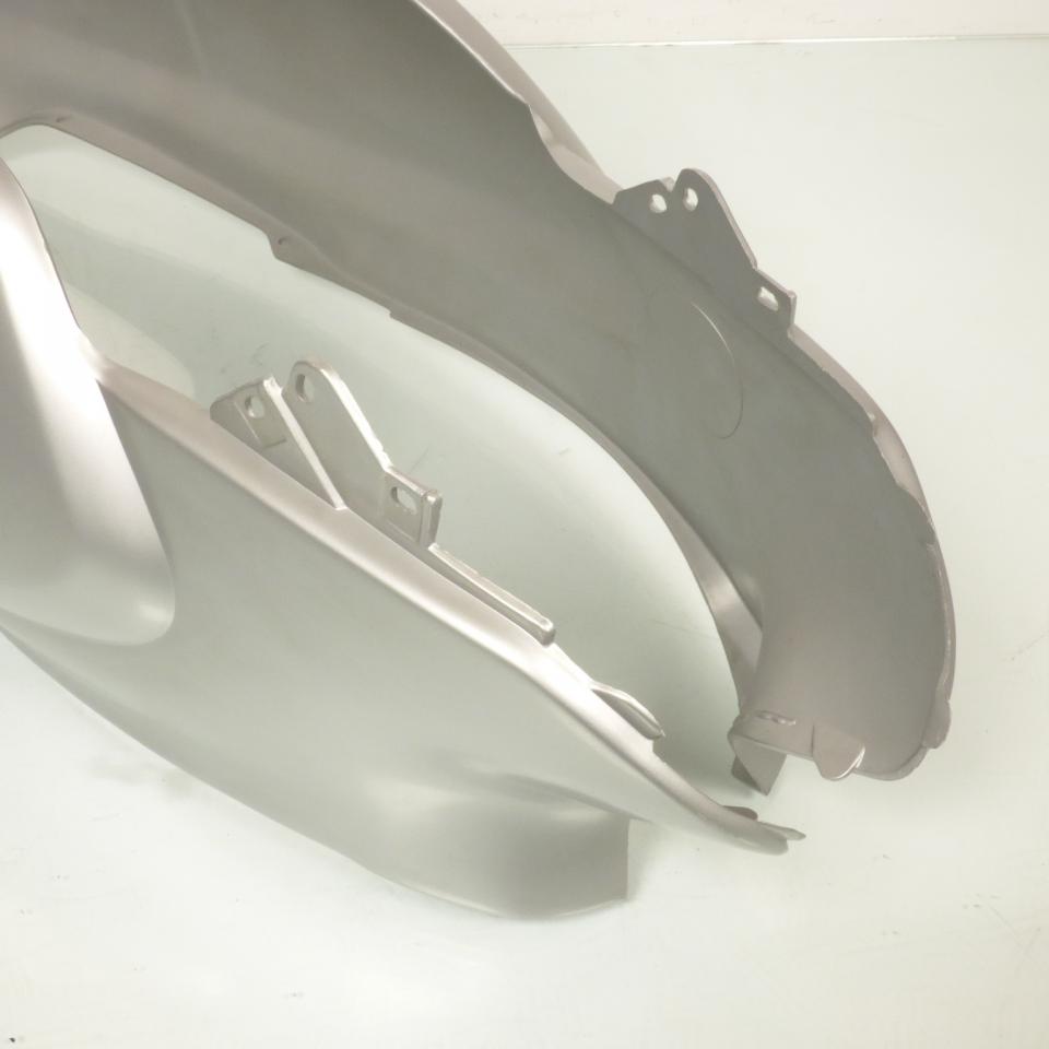 Coque arrière grise pour scooter Aprilia 50 Rally 1995-2004 AP8238472 DIS.11593