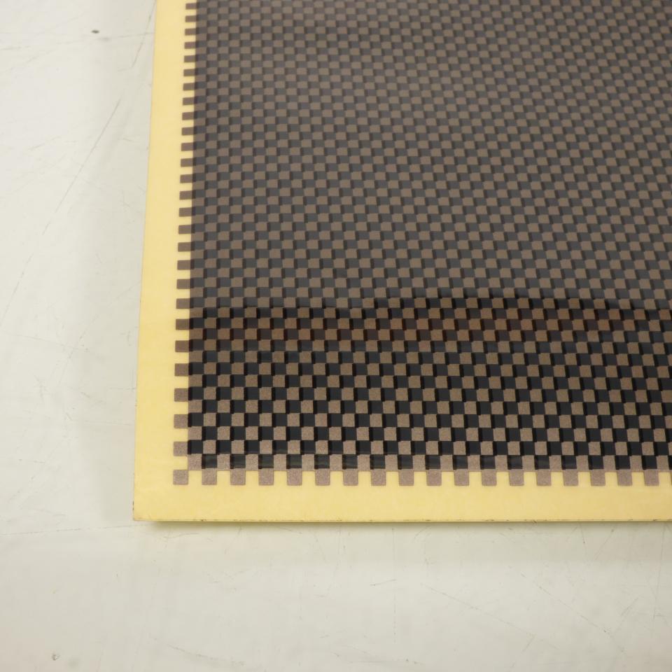 Planche autocollante feuille adhésive style carbone stickers pour moto 50 à boite