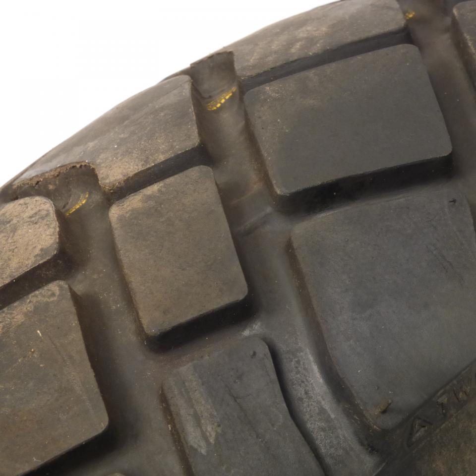 Pneu 120-80-12 Mitas pour scooter Piaggio 50 Typhoon 2T AC 2010 à 2016 Occasion