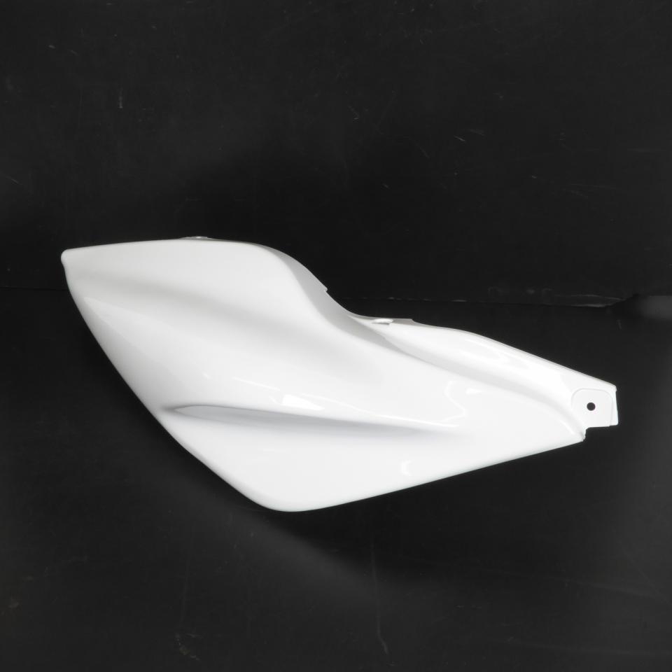photo piece : Coque arrière droite->MBK Nitro