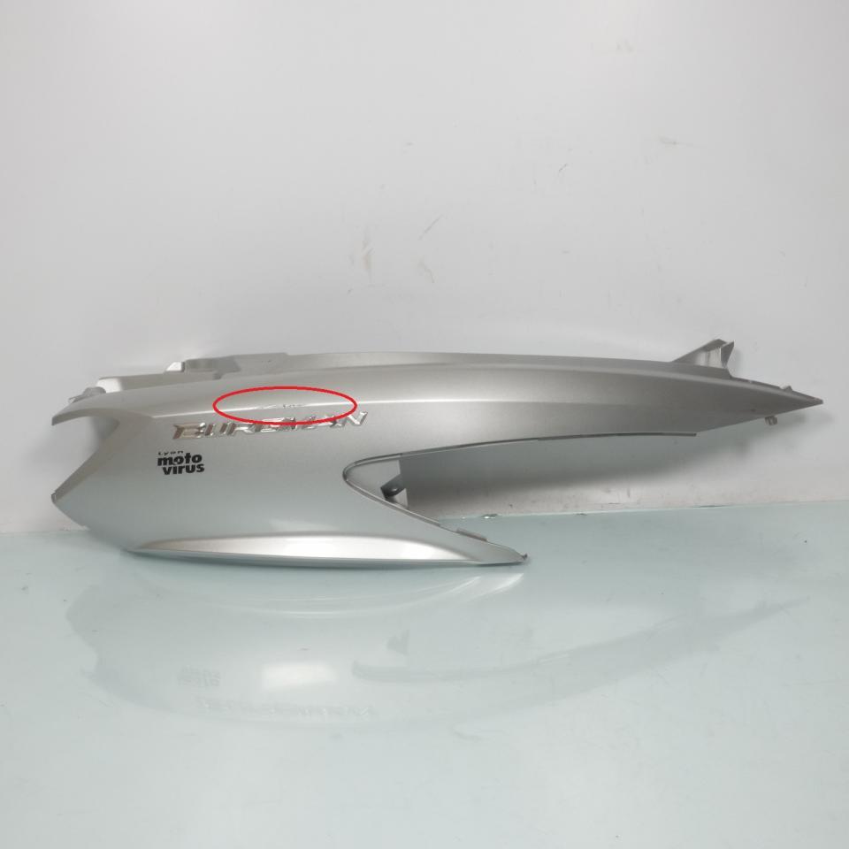photo piece : Coque arrière droite->Suzuki Burgman