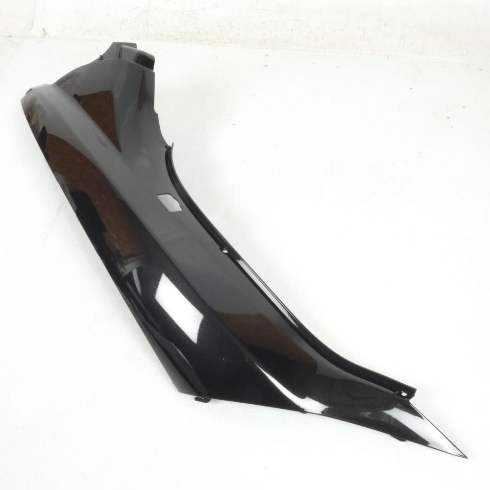 Coque arrière droite noir 98/A pour scooter Piaggio 125 MP3 4T 62444760XN2 Neuf