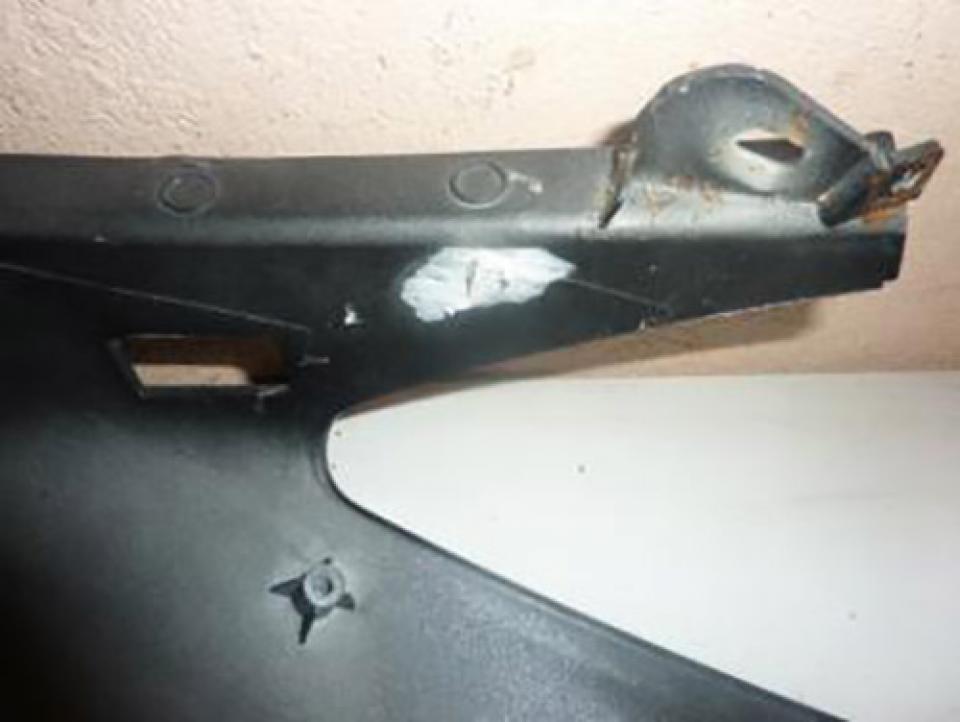 Coque arrière droite origine pour scooter MBK 125 Skycruiser 2005 1BA-F1731-00 Occasion