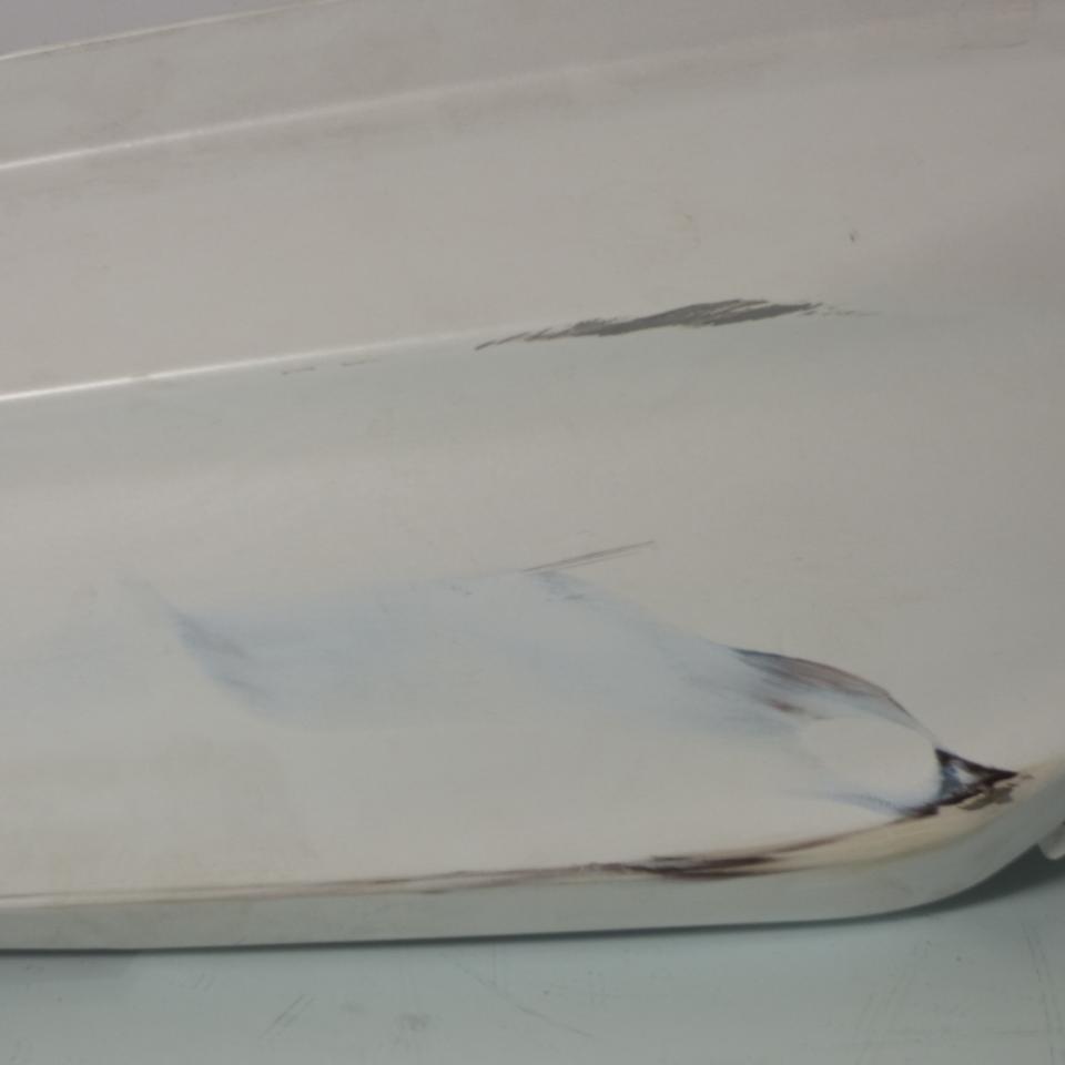 Coque arrière droite origine pour Kymco 125 X-Town 2016 à 2021 83500-ABD2-C000