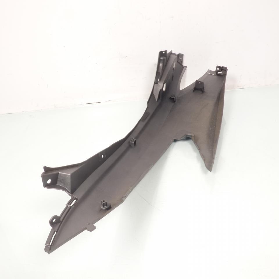 Coque arrière droite origine pour scooter Suzuki 125 Burgman 2014 à 2020 47111-12JA0