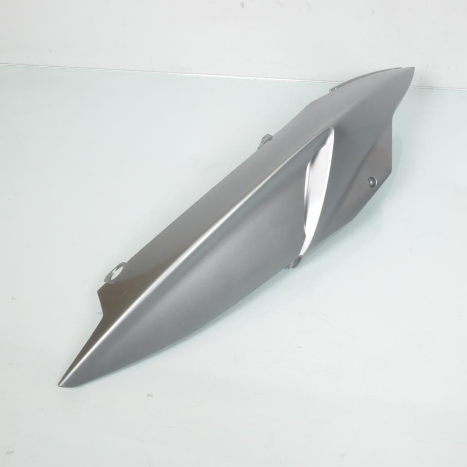 Coque arrière droite pour scooter Aprilia 150 SR 2018 à 2019 SB003147000HL