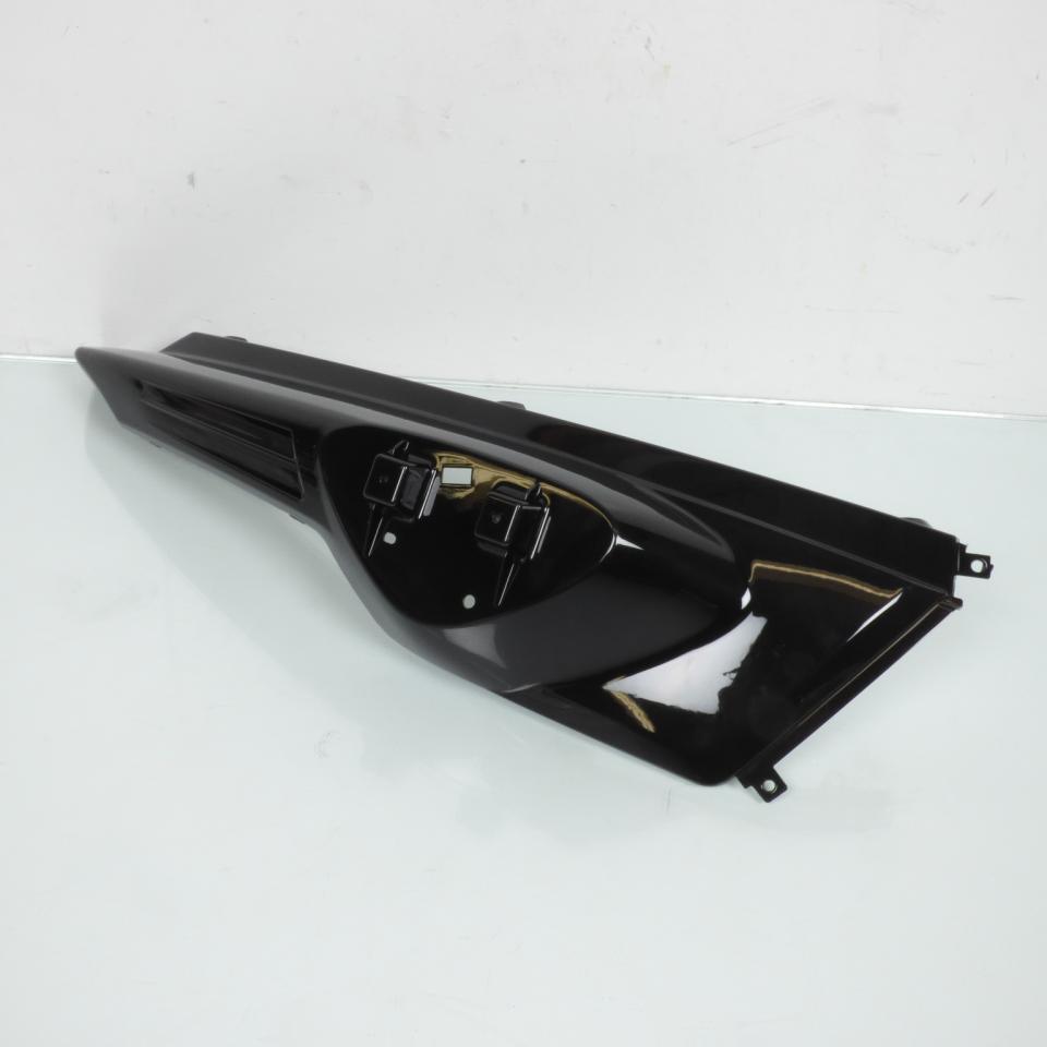 photo piece : Coque arrière droite->Yamaha Slider