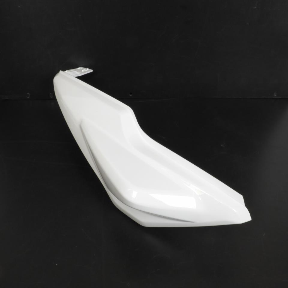 Carénage oque arrière droite pour scooter MBK 50 Nitro 2013-2020 blanc brillant