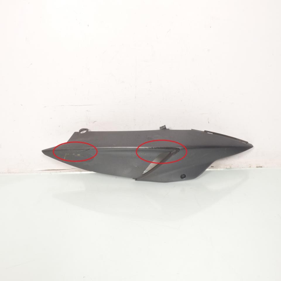 Coque arrière droite origine pour Scooter Aprilia 50 SR Motard 2T 2012 à 2014 657467 Occasion