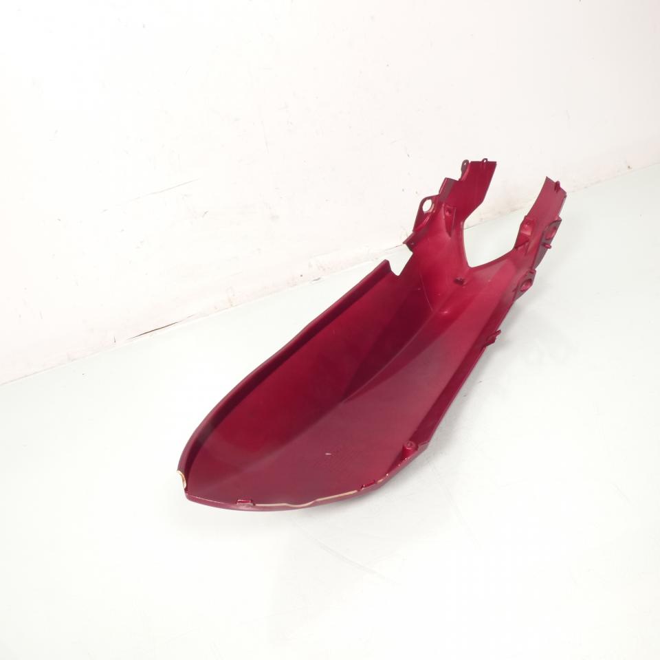 Coque arrière droite pour scooter Peugeot 50 Kisbee 2000634300 1177917400