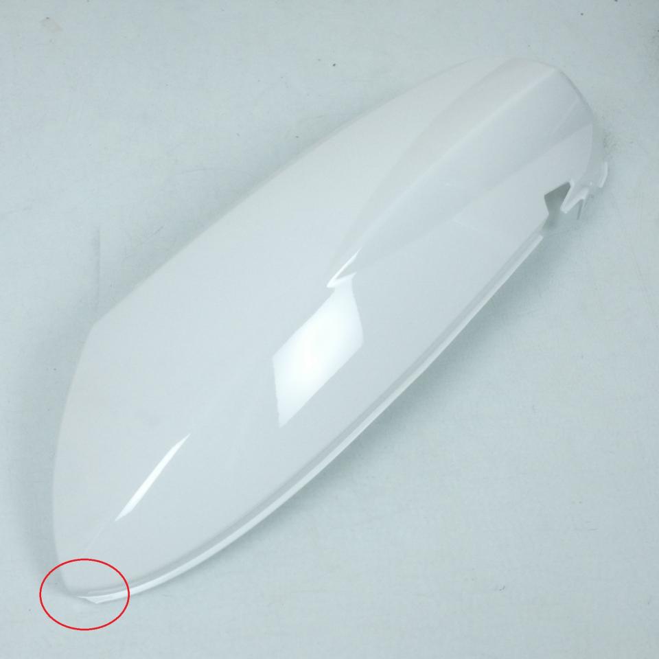 Coque arrière droite pour scooter Peugeot 50 Kisbee 779174F8 1177917400