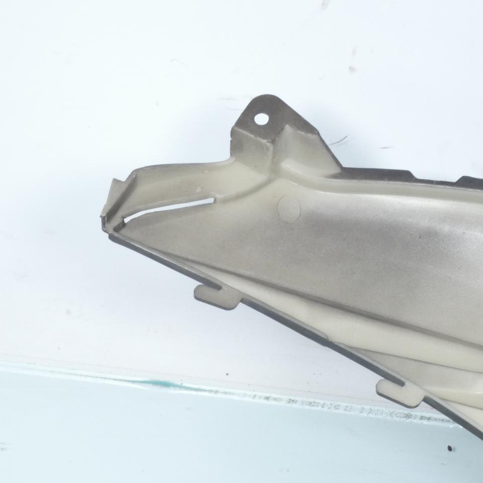Coque arrière droite noir / gris pour scooter Yiying 125 YY125T-7 TI07-070100005