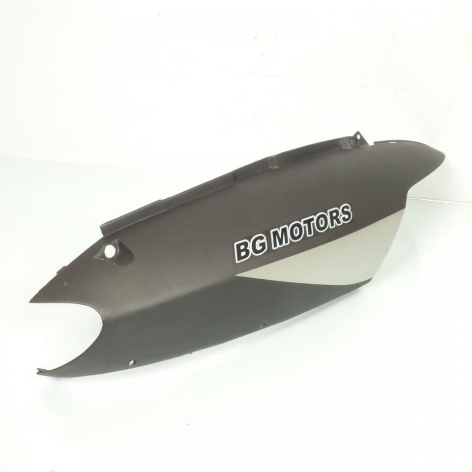 Coque arrière droite pour scooter Chinois 50 TB10-070100005 / gris mat Occasion