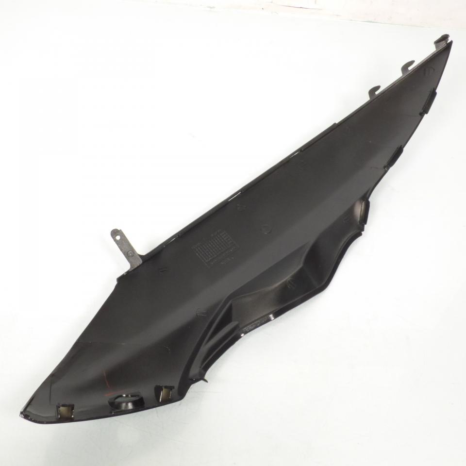 Coque arrière droite Noir Brillant pour scooter Peugeot 50 V-Clic 759353NK Neuf