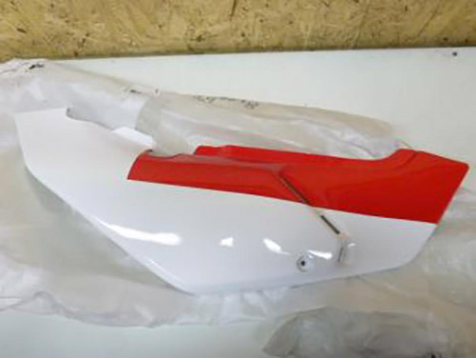 Coque arrière droite pour Aprilia Tuareg