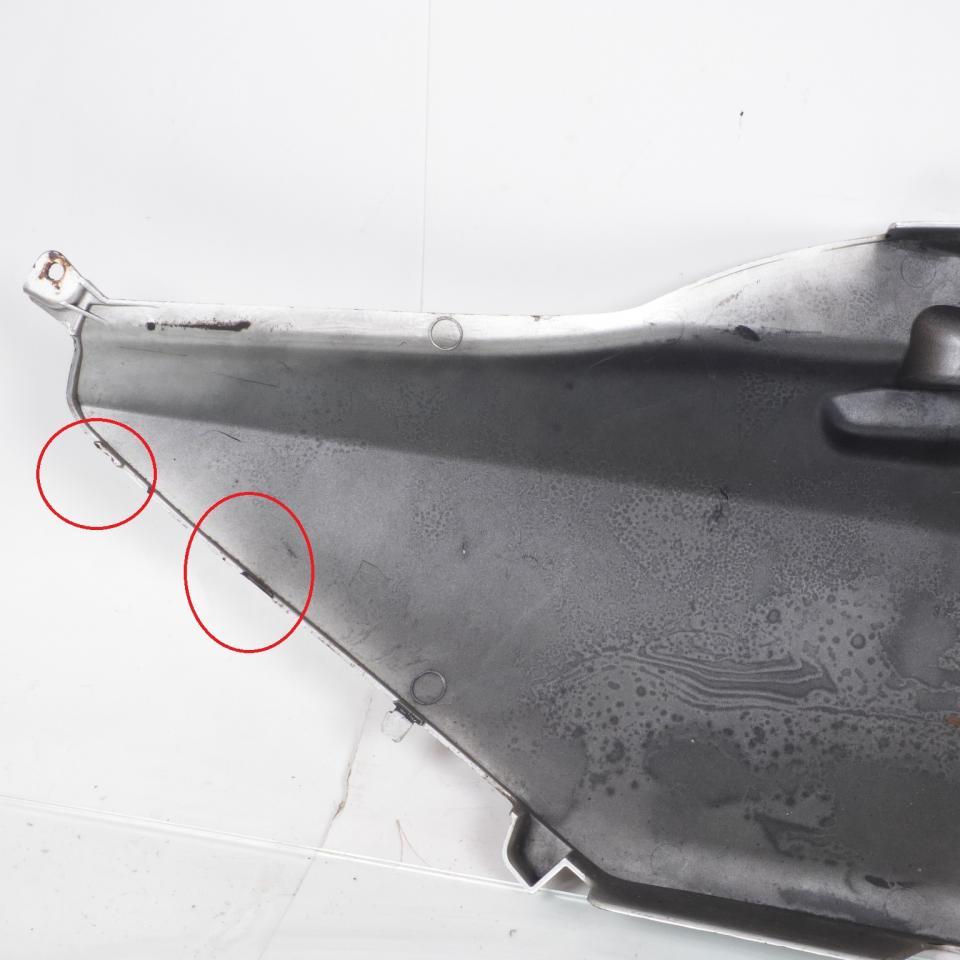 Coque arrière droite origine pour scooter Suzuki 650 Burgman Occasion