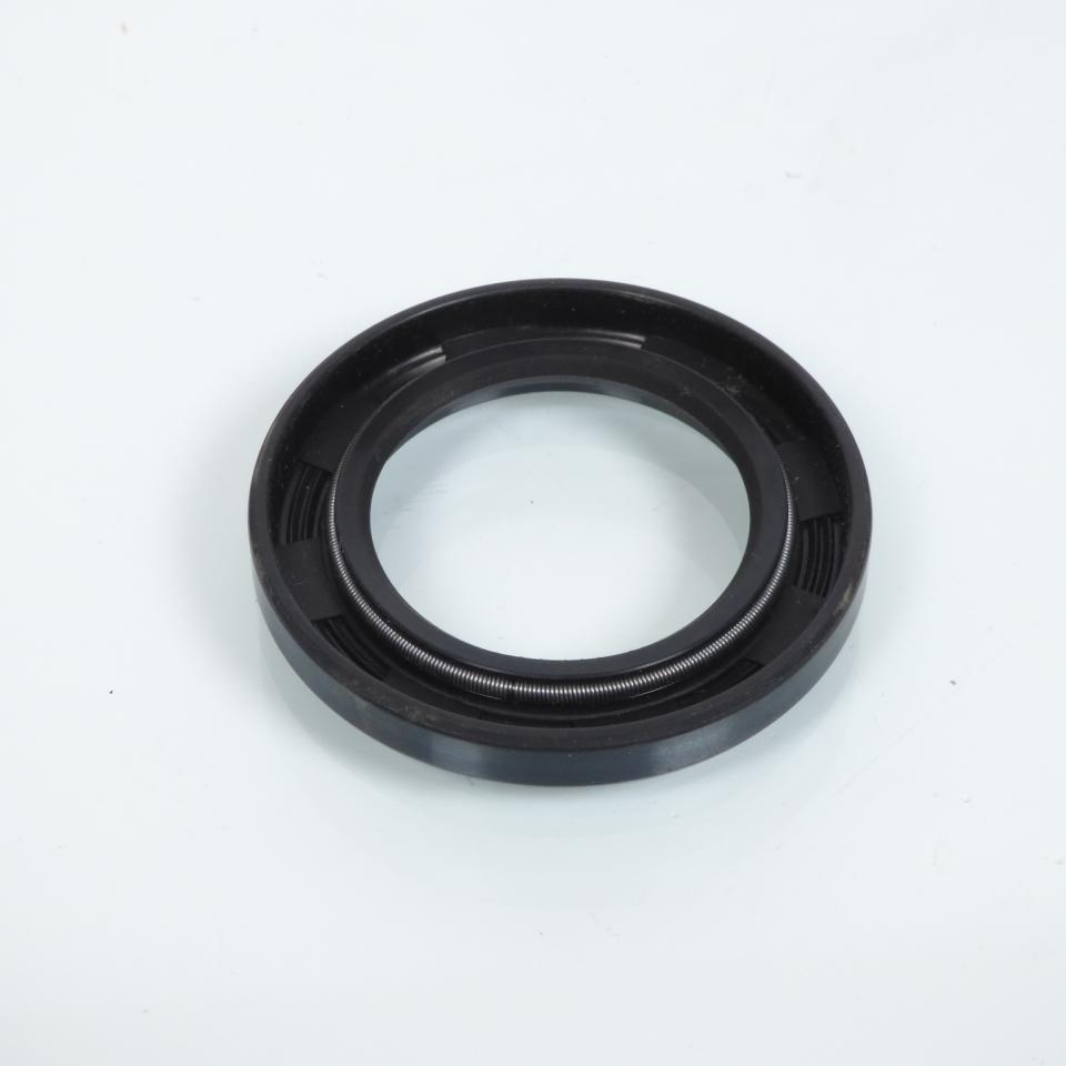 Un joint spi simple lèvre 30x47x6mm pour scooter Piaggio Vespa PX d'axe roue arrière