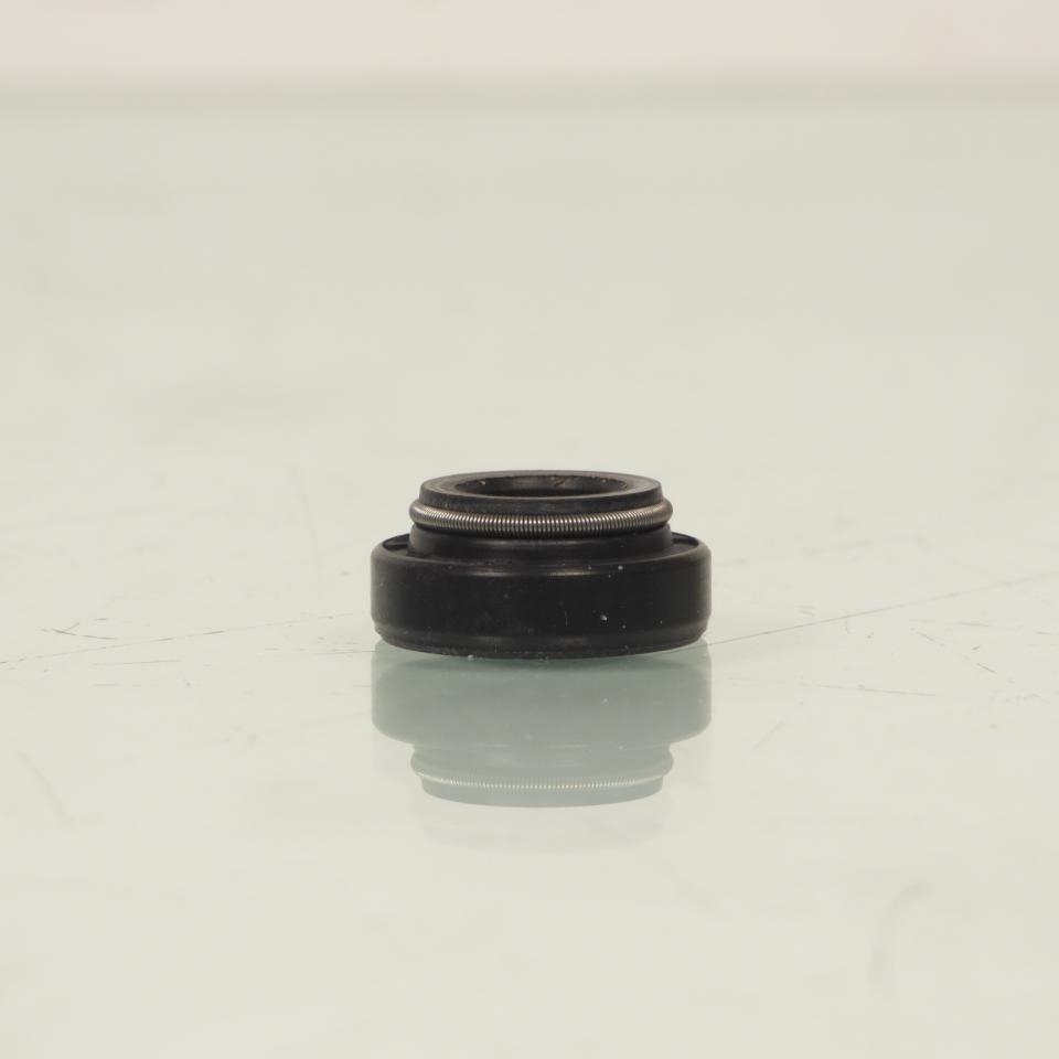 Joint spi de pompe à eau Sifam pour moto Minarelli 50 AM6 93103-10812-00 / 10x18x5/8 Neuf