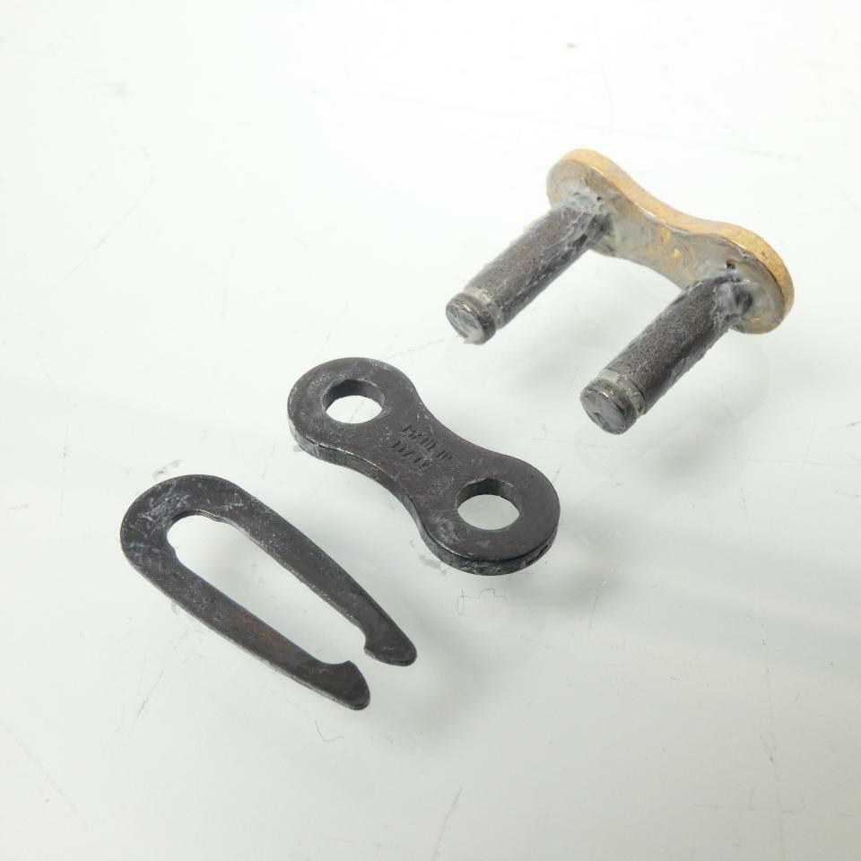 Attache chaine de transmission pour  