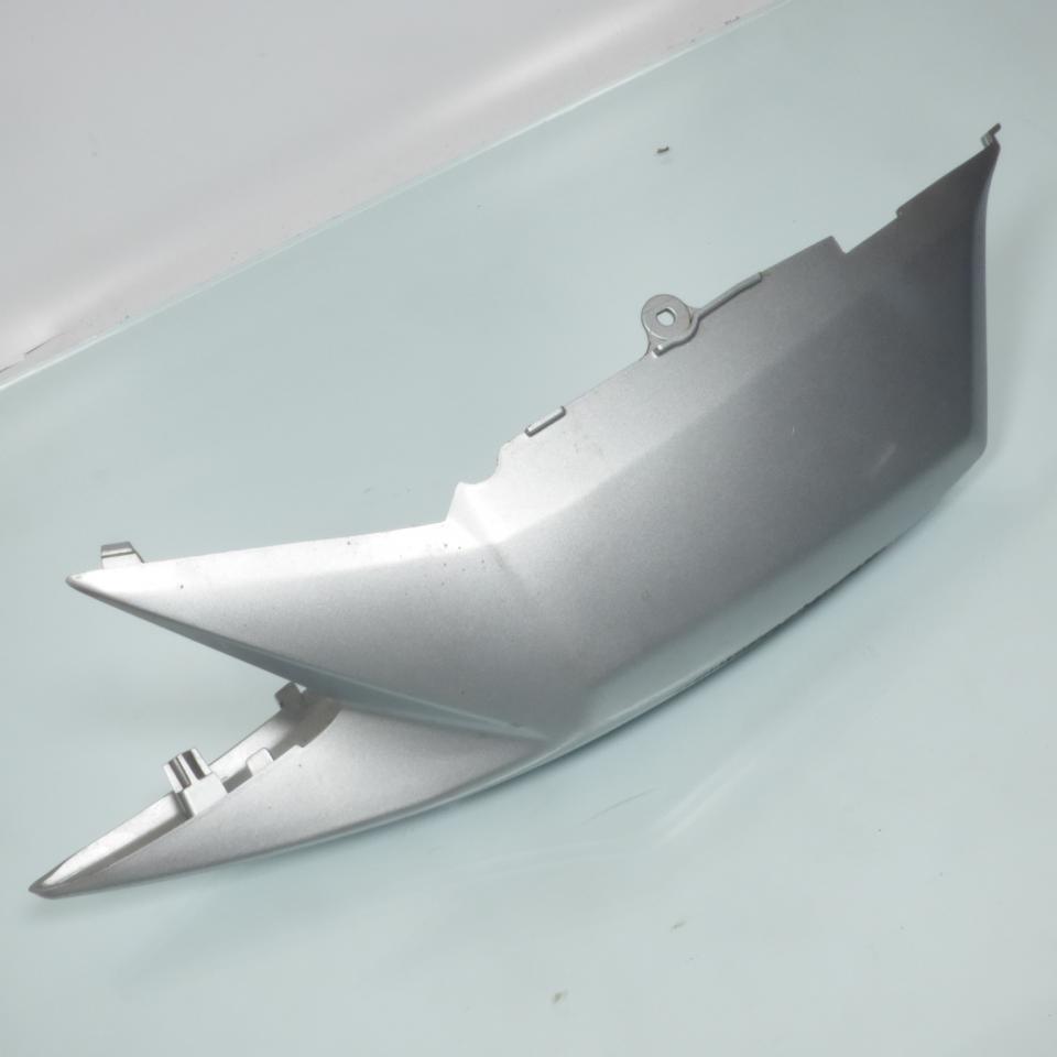 Coque arrière gauche origine pour moto Suzuki 750 GSXR 2008 à 2009 47811-37h Occasion