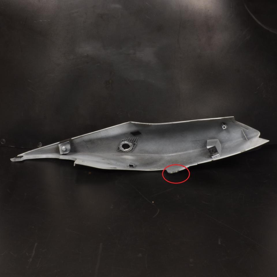 Coque arrière gauche origine pour Moto Suzuki 750 Gsx-R 2006 à 2007 45512-01H Occasion