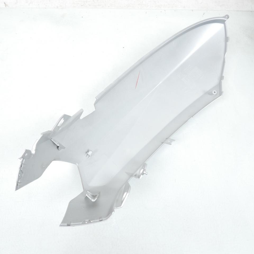 Coque arrière gauche Gris pour scooter Peugeot 50 Kisbee 2T 779173Q2 1177917300