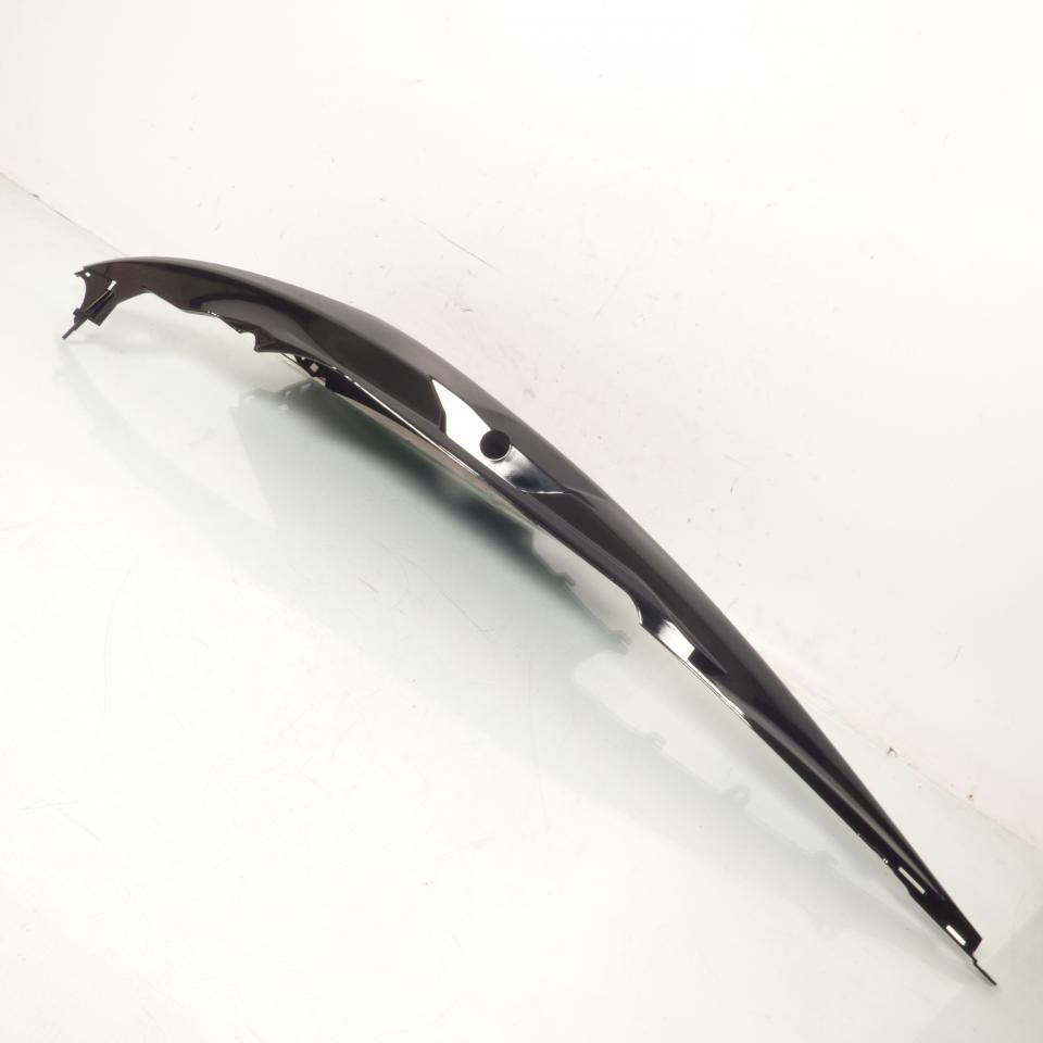 Coque arrière gauche origine pour Scooter Suzuki 400 Burgman 2007 à 2011 47211-05H Neuf en destockage
