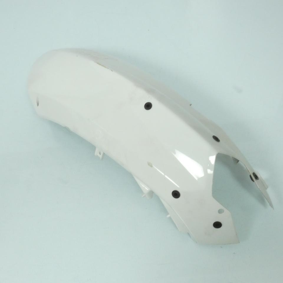 Coque arrière gauche origine pour scooter Peugeot 50 STREETZONE 14-17 2000634200