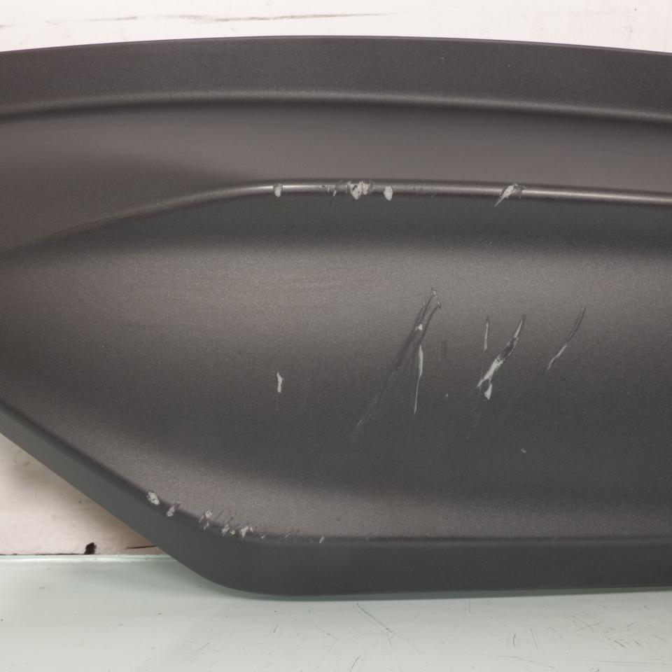 Coque arrière gauche origine pour scooter Kymco 125 X-Town 2016-2021 83600-ABD2