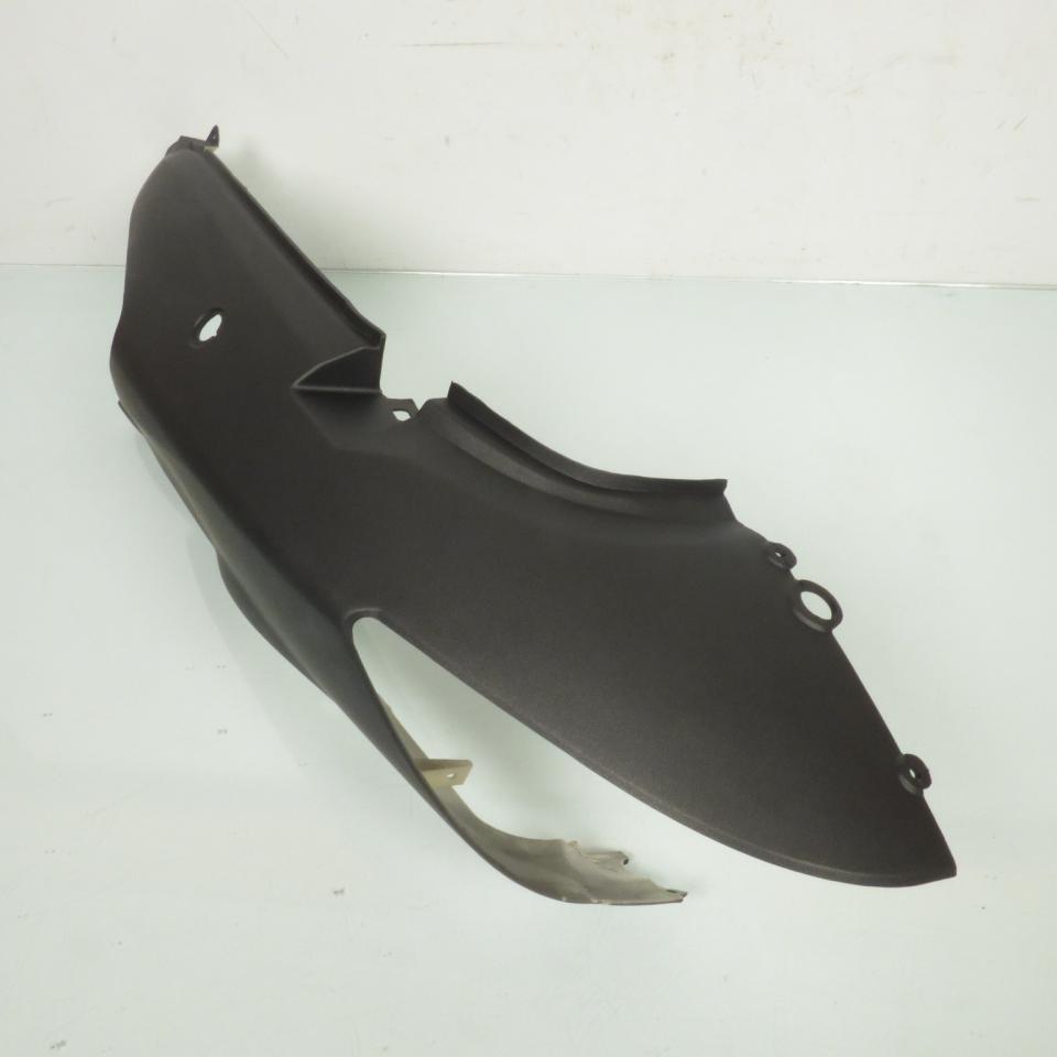 Coque arrière gauche noir mat pour scooter Yiying 125 YY125T-7 TI07-070100006