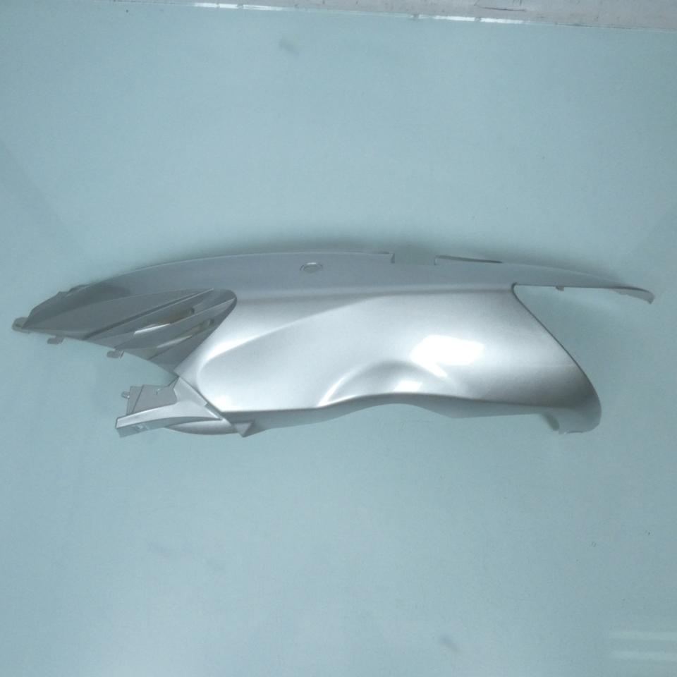 Coque arrière gauche pour scooter Yiying 125 YY125T-7 TI07-070100006 gris
