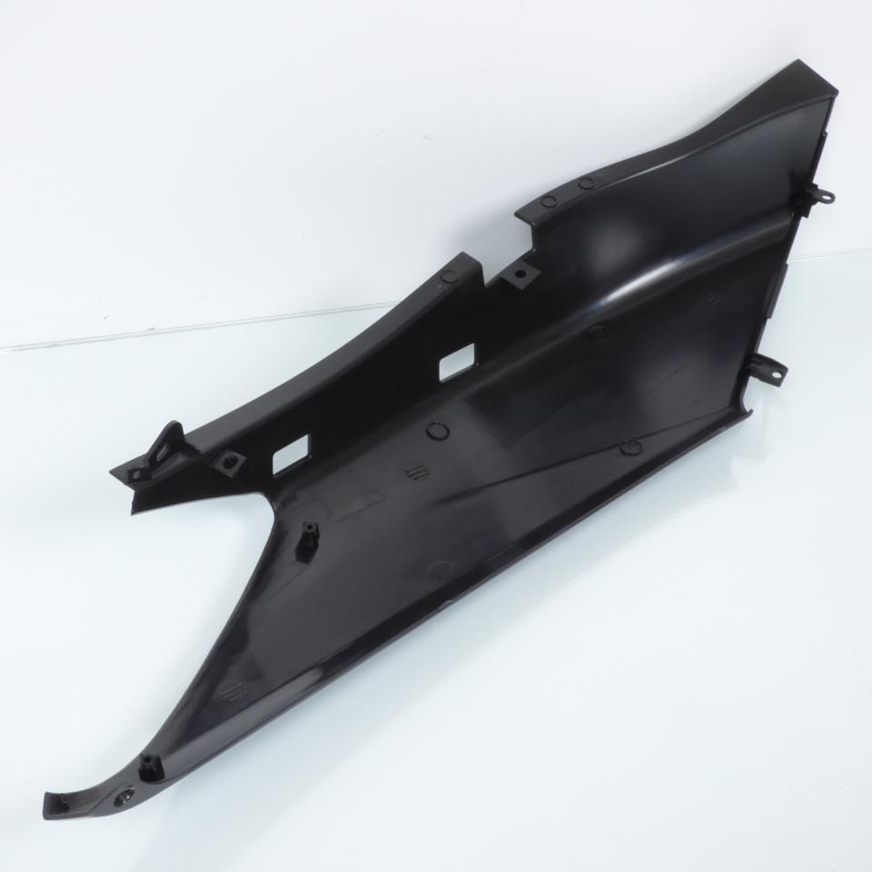 Coque arrière gauche pour scooter Yamaha 125 Xmax 2005-2008 neuf noir brut à peindre