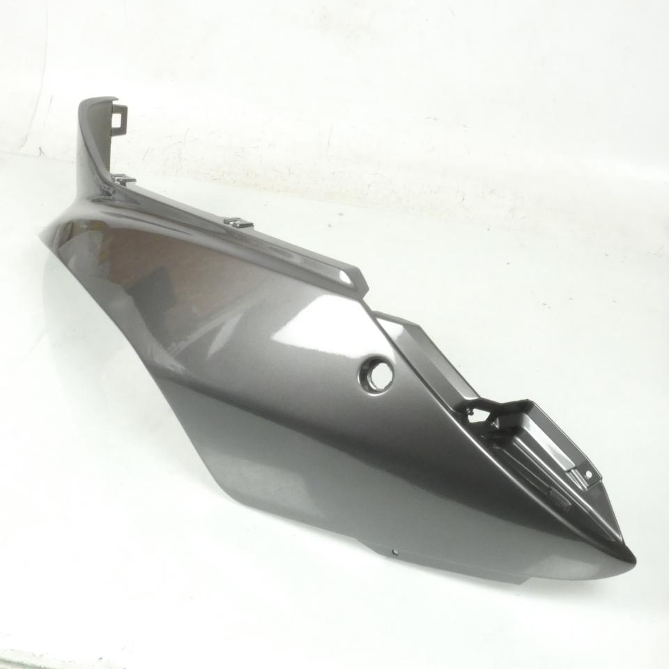 Coque arrière gauche gris Quartz pour scooter Peugeot 50 Elyseo 738071J1 Neuf