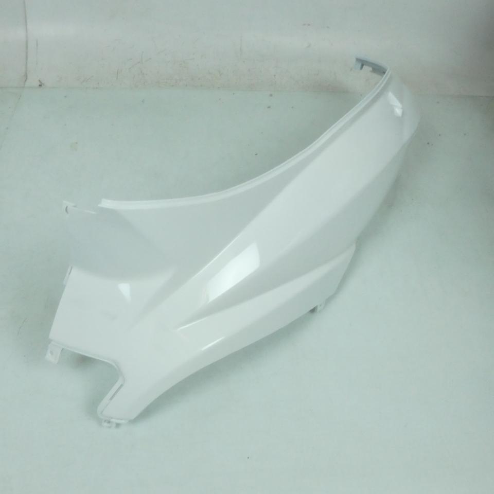 Coque arrière gauche pour scooter Peugeot 50 Tweet 802005K7 83600-Z6A Blanc Neuf