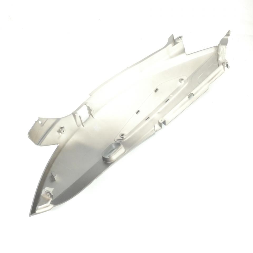 Coque ARG pour scooter Peugeot 125 Geopolis 768580A6 11768580 Gris Neuf