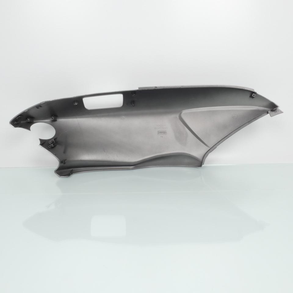 Coque arrière gauche origine pour scooter MBK 125 Skyliner 2003-2005 5XL-F1721-00 Occasion