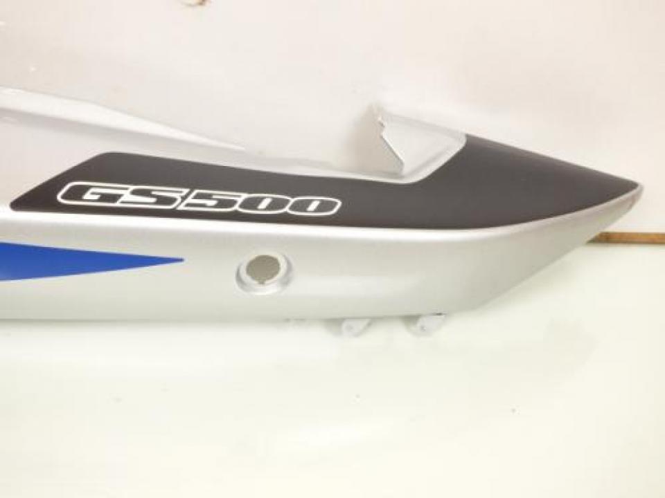 Coque arrière gauche origine pour Moto Suzuki 500 GS 2000 à 2003 47211-01DA Neuf