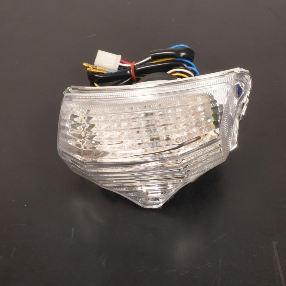 Feu arrière Mad pour Moto Yamaha 600 FZ6 2004 à 2006 Neuf